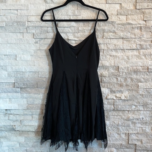 Black Spaghetti Strap Cami Dress with Handkerchief Lace Contrast Flare Dress - Picture 13 of 13